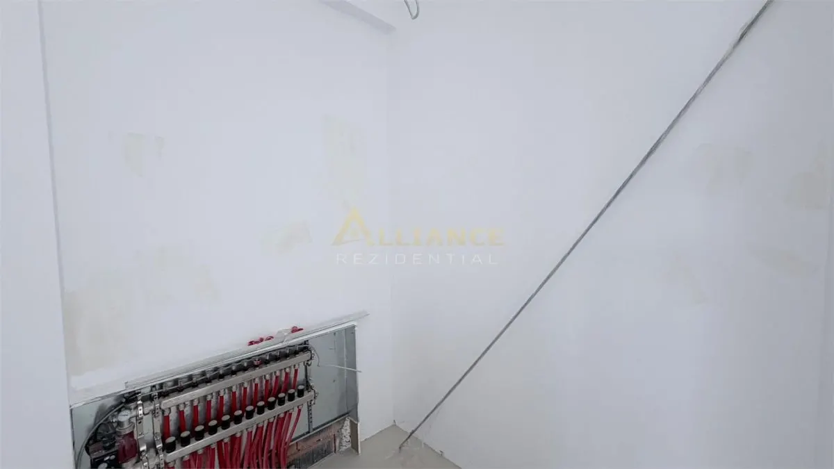 Casa individuala- 4 camere - 2 bai - 450 metri teren - foto 6