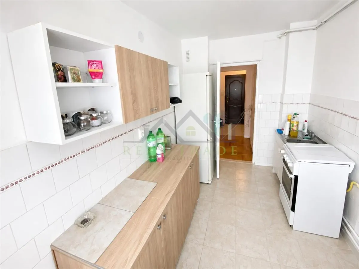 Apartament 2 camere decomandat Judetean, str. Zizinului - foto 5