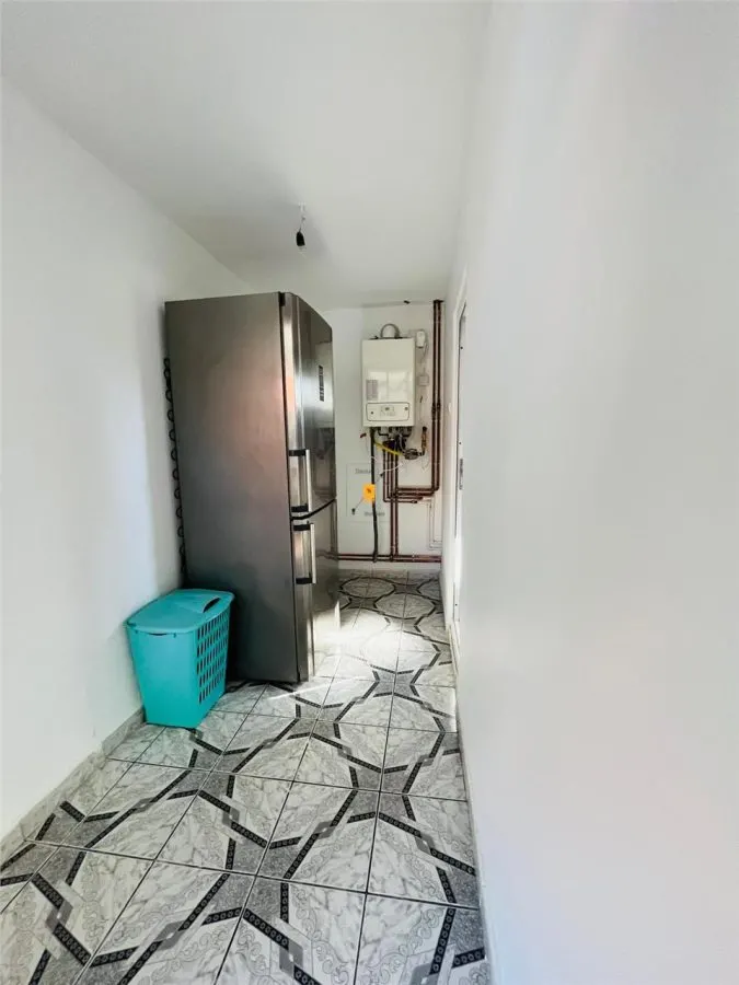 Casa in Brazii de sus - foto 6
