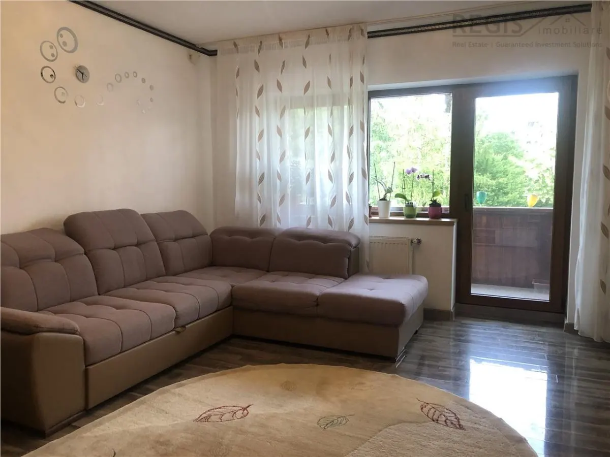 Apartament functional 4 camere  + 2 balcoane cartier Noua - foto 1