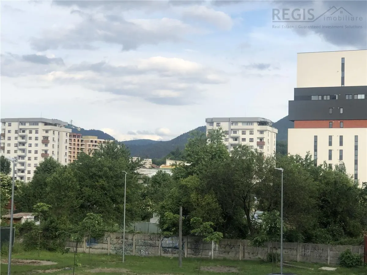 Apartament functional 4 camere  + 2 balcoane cartier Noua - foto 17