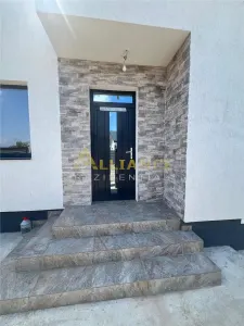 CASA PARTER-4 CAMERE-2 BAI-TEREN 353MP - foto 2
