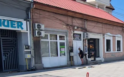 Resita Chirie Spatiu Comercial Zona Muncitoresc - Resita
