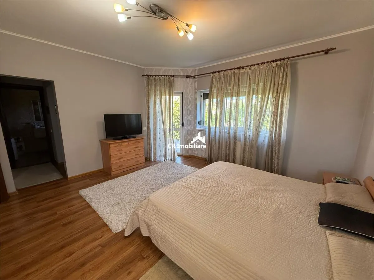 Vila de vanzare  plus  teren 500 Trapezului - foto 5