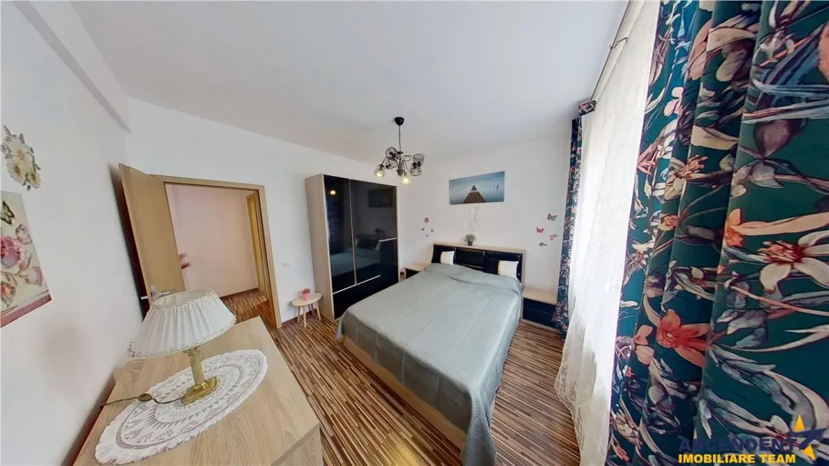Regim vila, 2 camere, luminos, balcon, parcare, Cartierul Toamnei, Rasnov, Brasov - foto 10