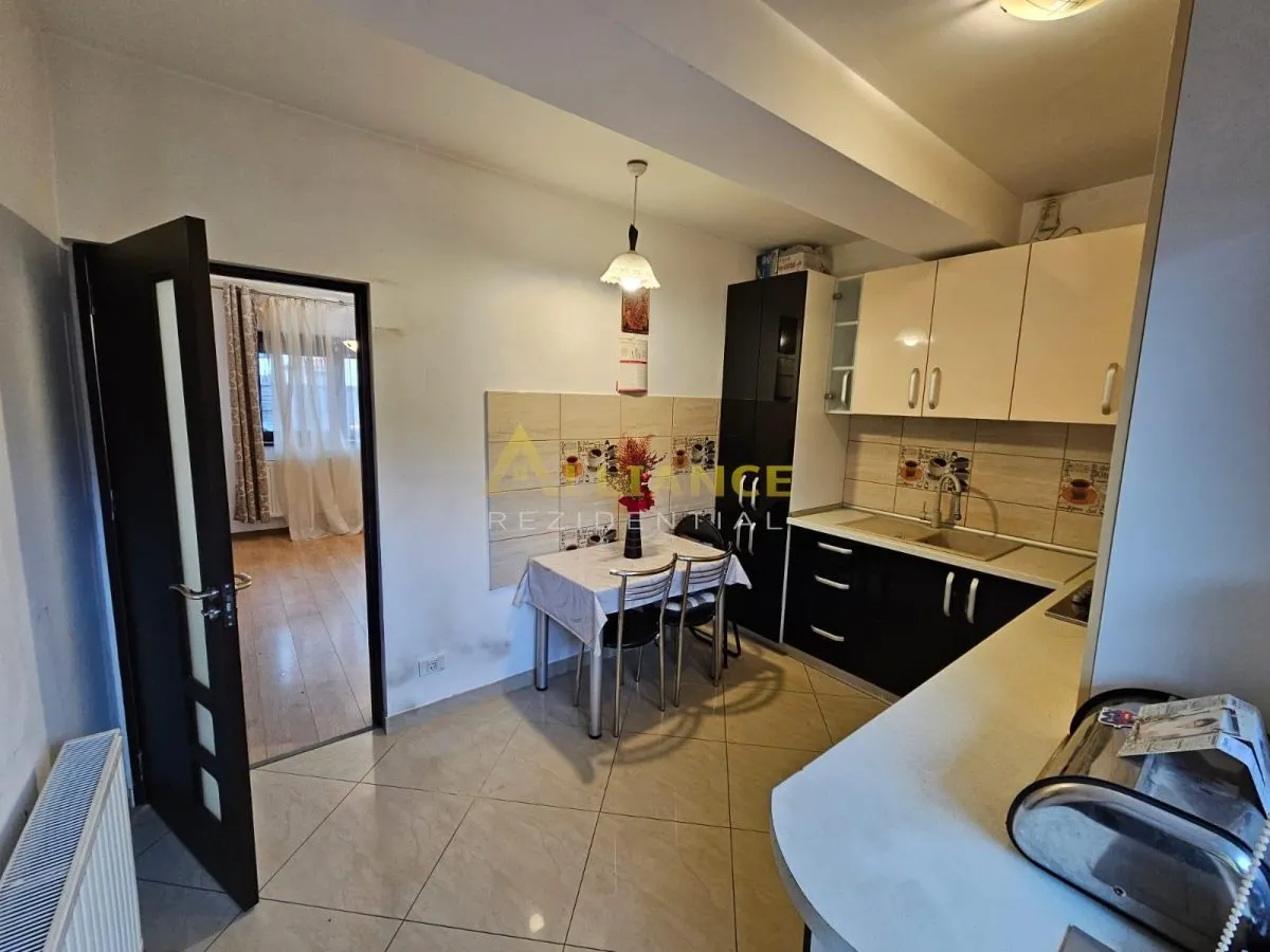 Vila insiruita P+1+M 5 camere 3 bai Primarie Popesti Leordeni - foto 14