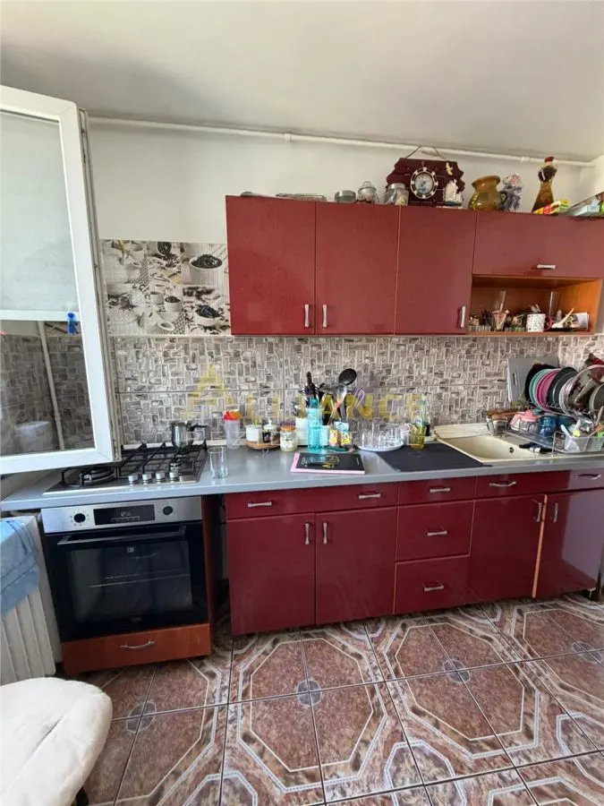 Sector 3 Apartament 4 camere 2 bai 81,5 mp - foto 11