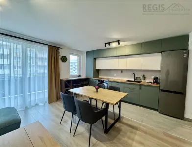Apartament de inchiriat | 2 camere si parcare |  Urban Plaza - foto 4