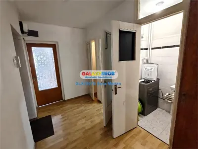 APARTAMENT 3 CAMERE DE INCHIRIAT CU PARCARE UNIVERSITATE - foto 6