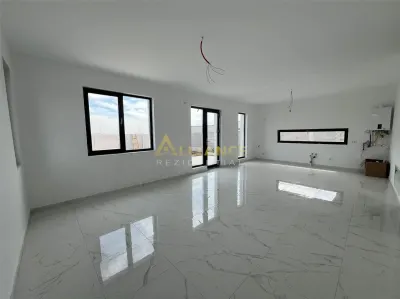 Casa individuala - 3 camere--90 mp utili -Teren 427 mp - Berceni