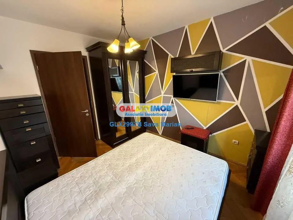 APARTAMENT 3 CAMERE DE INCHIRIAT PIATA ROMANA - foto 3