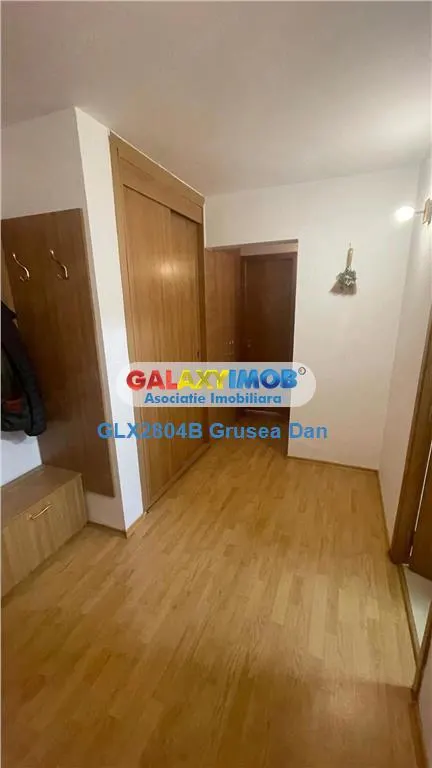 vest | 2cam 59mp spatios etaj 2 1984 centrala AC balcon | metrou - foto 3