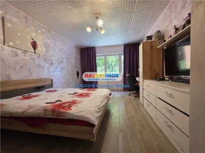 Vanzare garsoniera spatioasa Moderna situata langa Polic Brancusi - foto 24