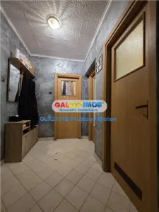 Vanzare garsoniera spatioasa Moderna situata langa Polic Brancusi - foto 8