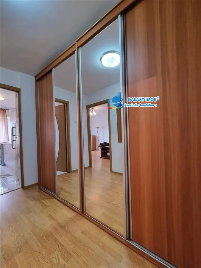 Inchiriere garsoniera Modern situata in apropriere de metrou Lujerului - foto 6